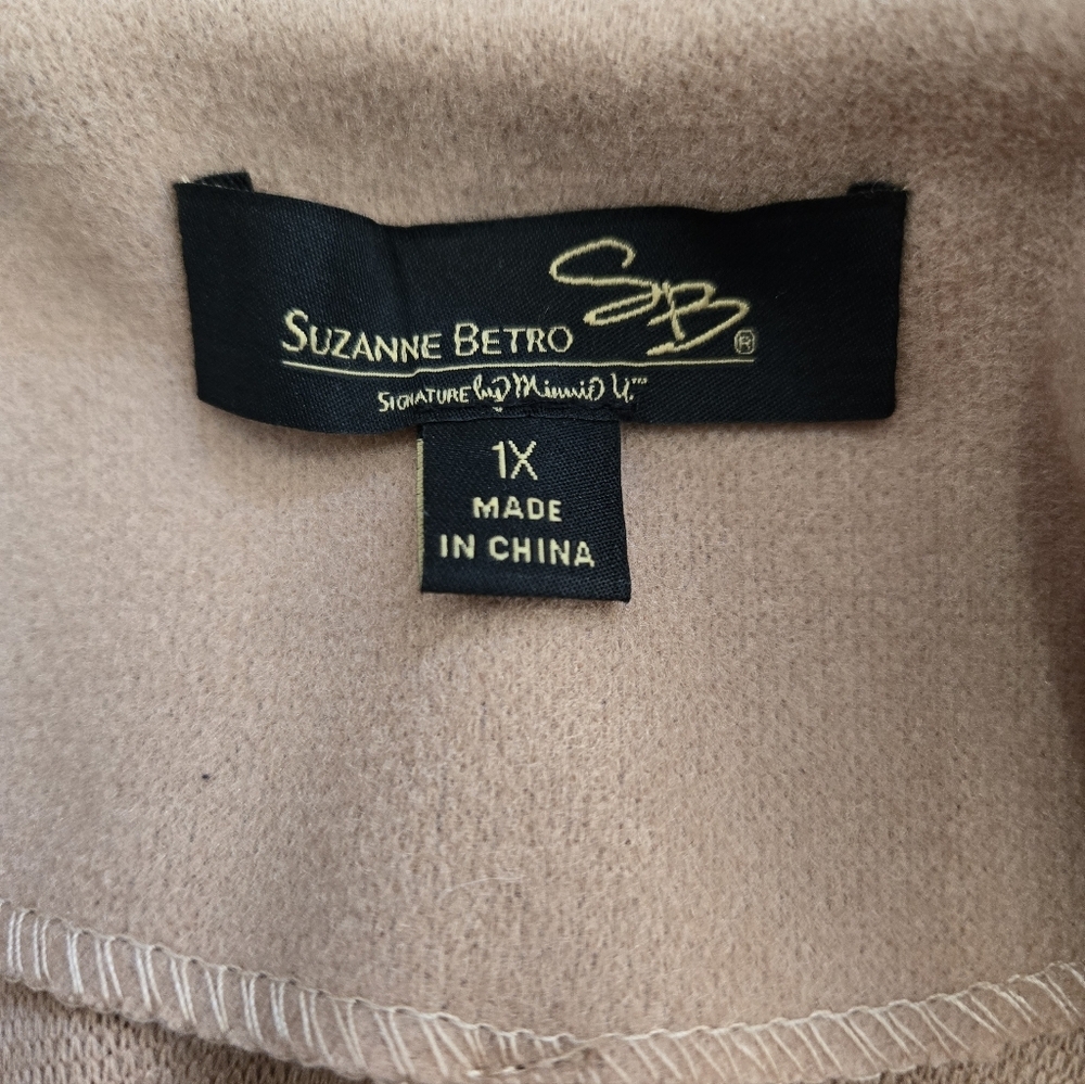 Suzanne Betro Camel Draped Long Lightweight Coat. Size 1X - Picture 9 of 13